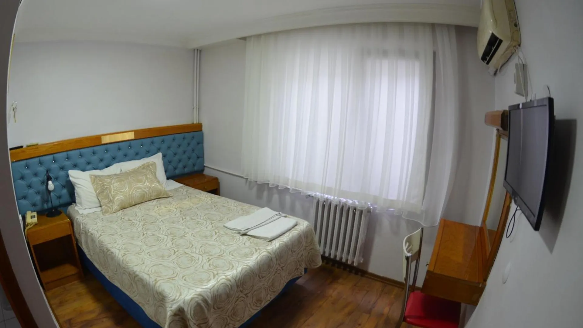 **  Hotel Padova Istanbul Turkey
